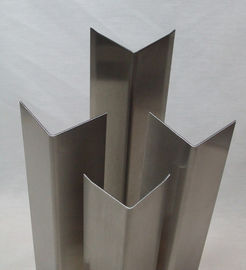 Anodized nhôm xây dựng hồ sơ nhôm đùn góc T4 / T5 / T6 / T66