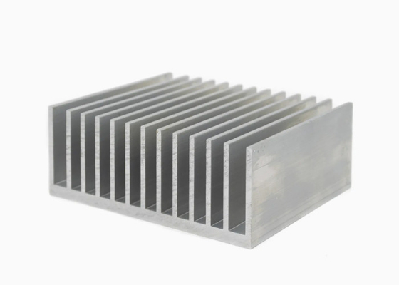6063 Silver Anodized Aluminum High Power Heat Sink Extrusion Profiles With CNC Machining (Thiết kế bằng CNC)