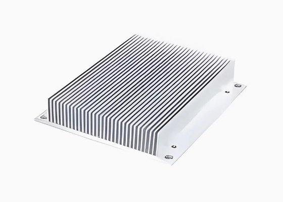 OEM Silver Anodized Aluminum High Power Heat Sink Extrusion Profiles Với Máy CNC