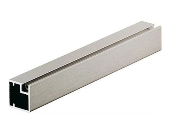 Gia công hoàn thành T5 Hồ sơ nhôm công nghiệp được chải / Xử lý bề mặt bằng satin